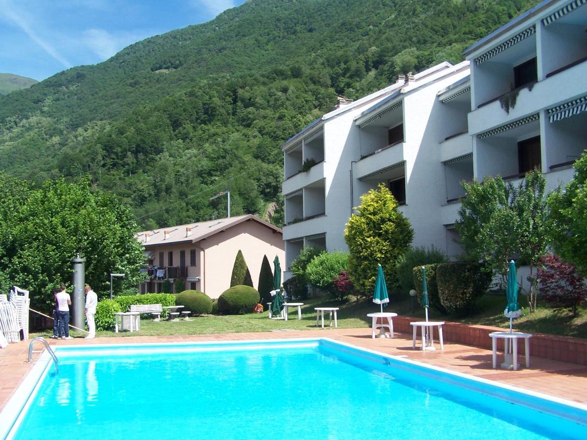 Valsassina Rent Apartment Introbio ภายนอก รูปภาพ