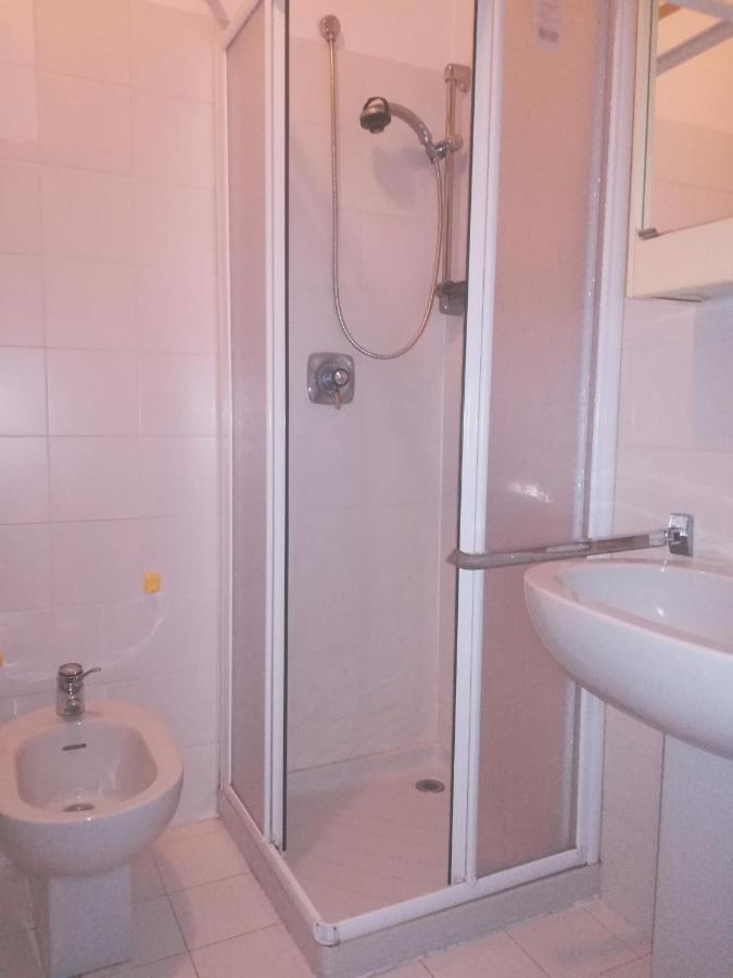 Valsassina Rent Apartment Introbio ภายนอก รูปภาพ