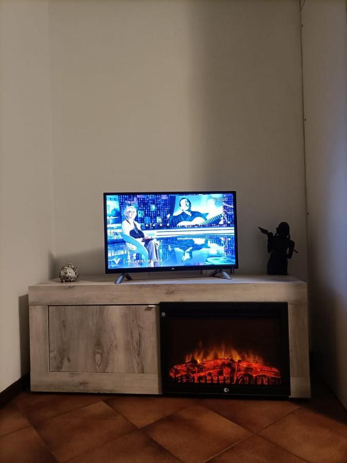 Valsassina Rent Apartment Introbio ภายนอก รูปภาพ