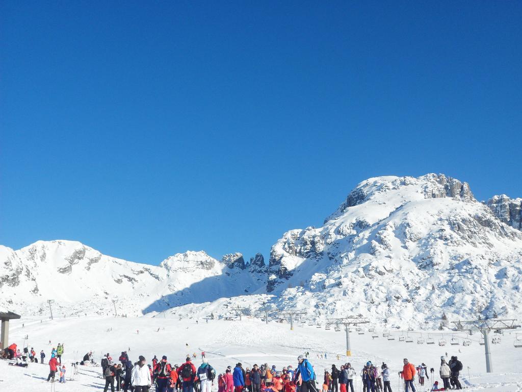Valsassina Rent Apartment Introbio ภายนอก รูปภาพ