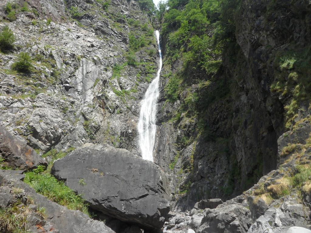 Valsassina Rent Apartment Introbio ภายนอก รูปภาพ