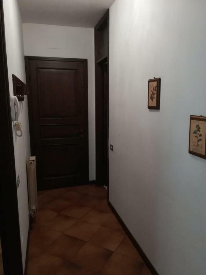 Valsassina Rent Apartment Introbio ภายนอก รูปภาพ