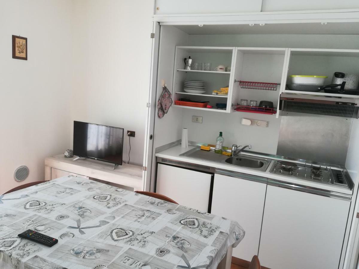 Valsassina Rent Apartment Introbio ภายนอก รูปภาพ