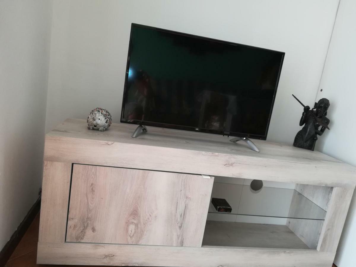 Valsassina Rent Apartment Introbio ภายนอก รูปภาพ
