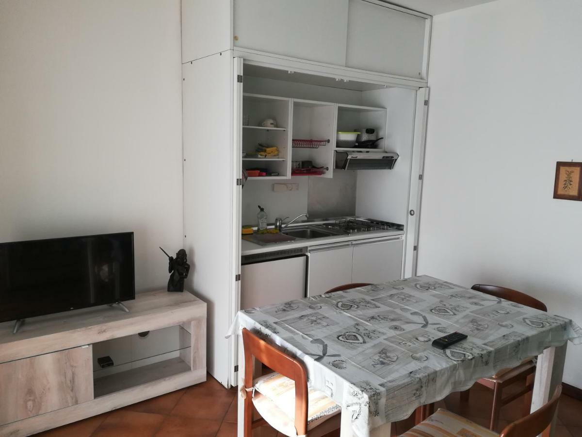 Valsassina Rent Apartment Introbio ภายนอก รูปภาพ