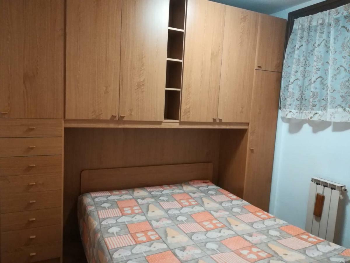 Valsassina Rent Apartment Introbio ภายนอก รูปภาพ